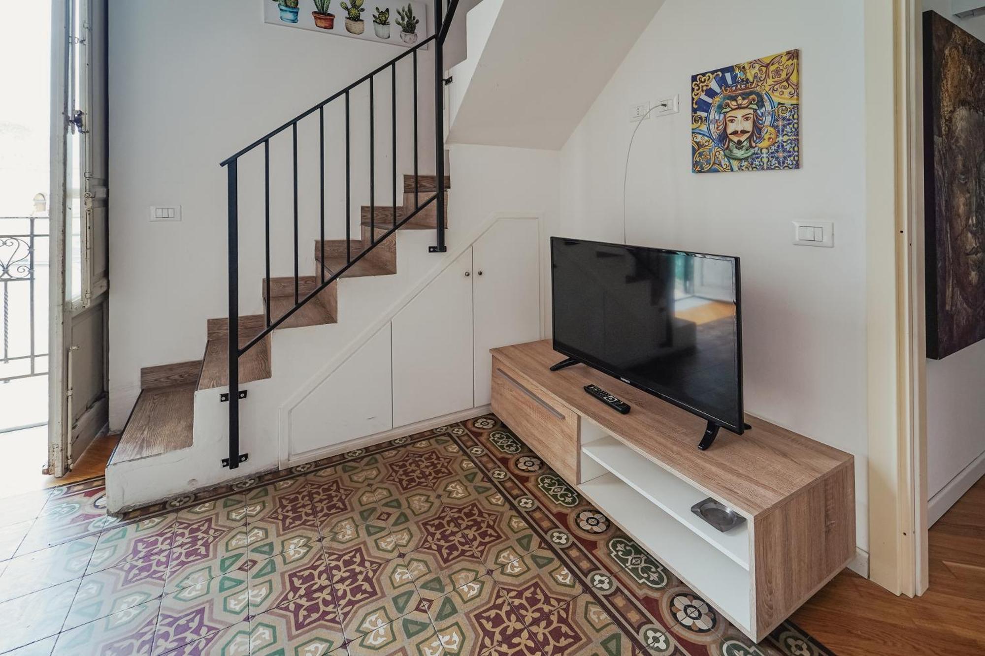 Igea Suite Free Wifi E 2 Min To Yacht Club Igea Palermo Buitenkant foto