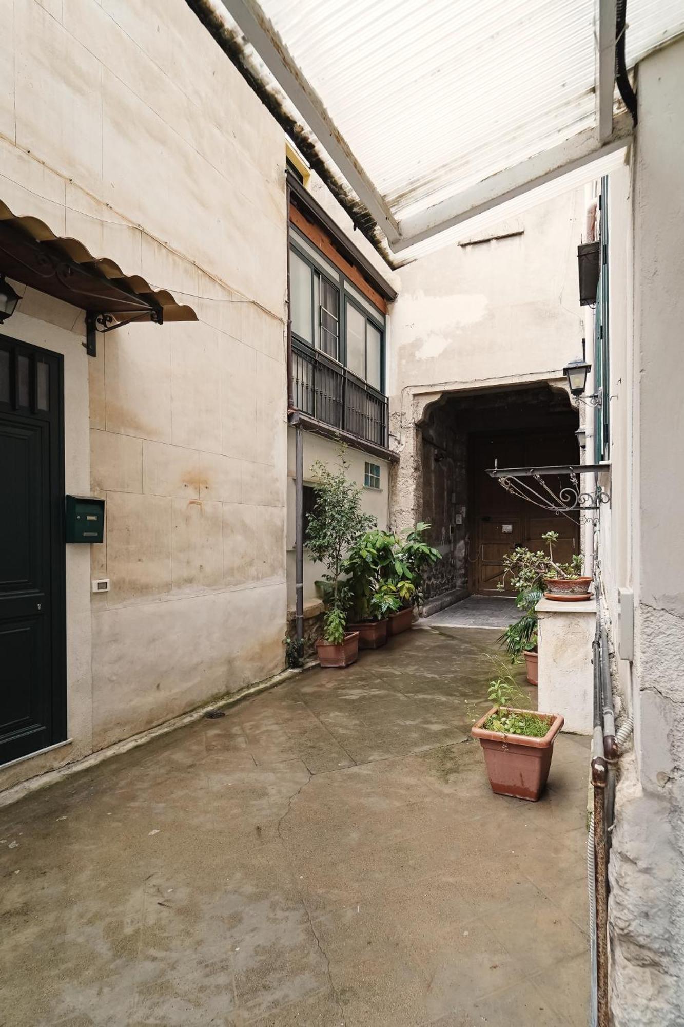 Igea Suite Free Wifi E 2 Min To Yacht Club Igea Palermo Buitenkant foto